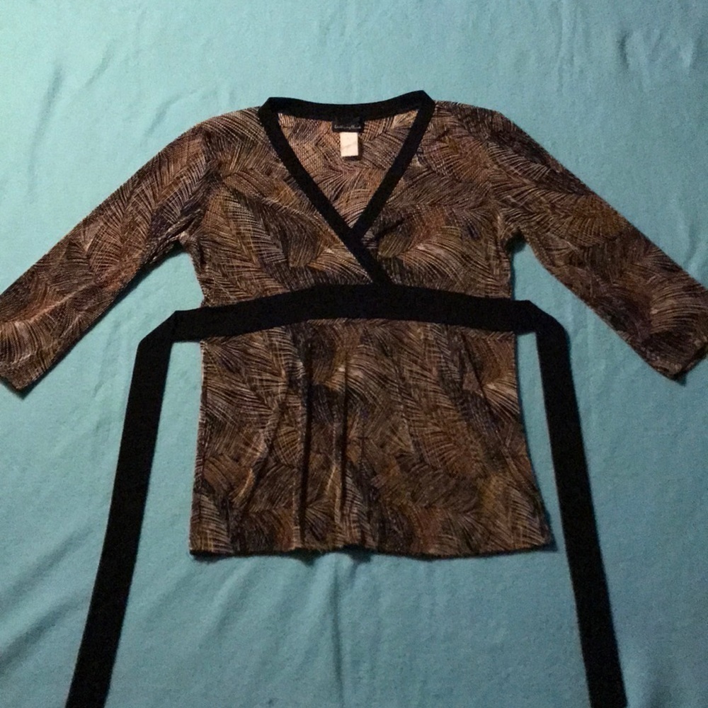 𝅺BRITTANY BLACK blouse V-neck 3/4 sleeve attached belt multi color size L